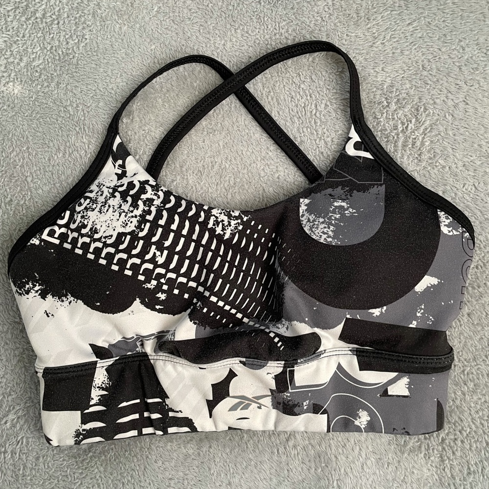 Rebook Workout Ready Sports Bra (Cross back)